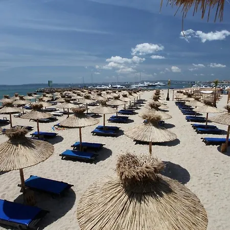 Konukevi Rona - Free Parking And Sea View